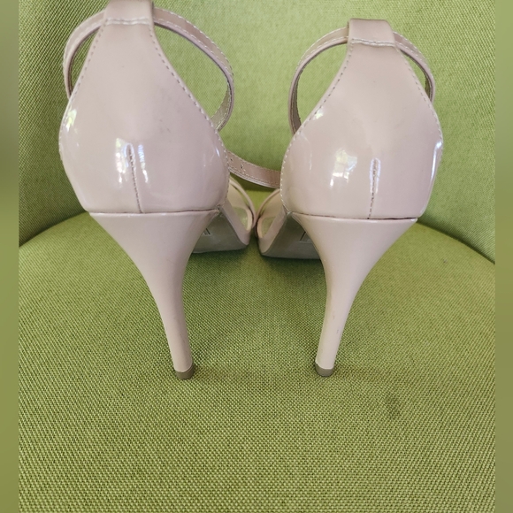 Nude high heel sandals - Picture 5 of 5